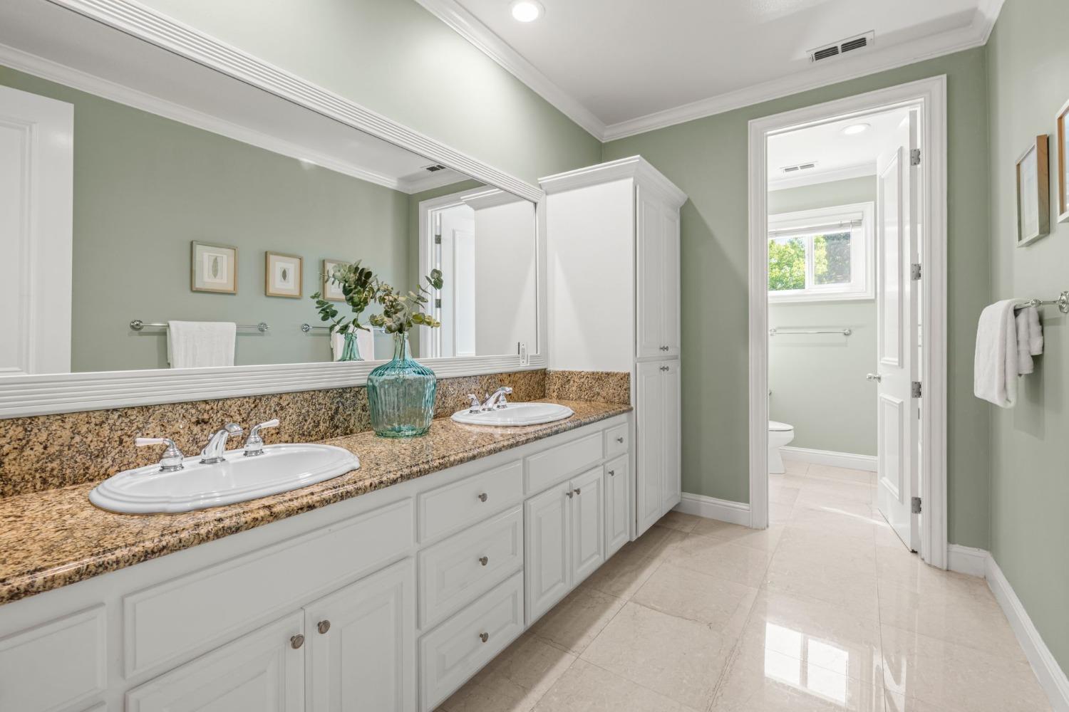 Detail Gallery Image 49 of 87 For 9505 Ashbourne Ct, Granite Bay,  CA 95746 - 4 Beds | 3/1 Baths