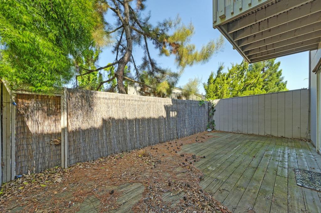 Detail Gallery Image 42 of 43 For 5641 Albert Ln, Citrus Heights,  CA 95610 - 2 Beds | 2/1 Baths