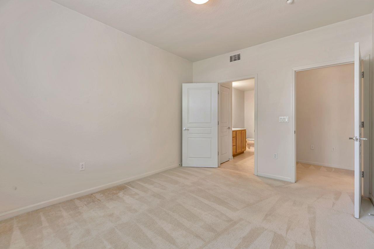 Detail Gallery Image 22 of 44 For 9658 Coney Island Cir, Elk Grove,  CA 95758 - 2 Beds | 2 Baths