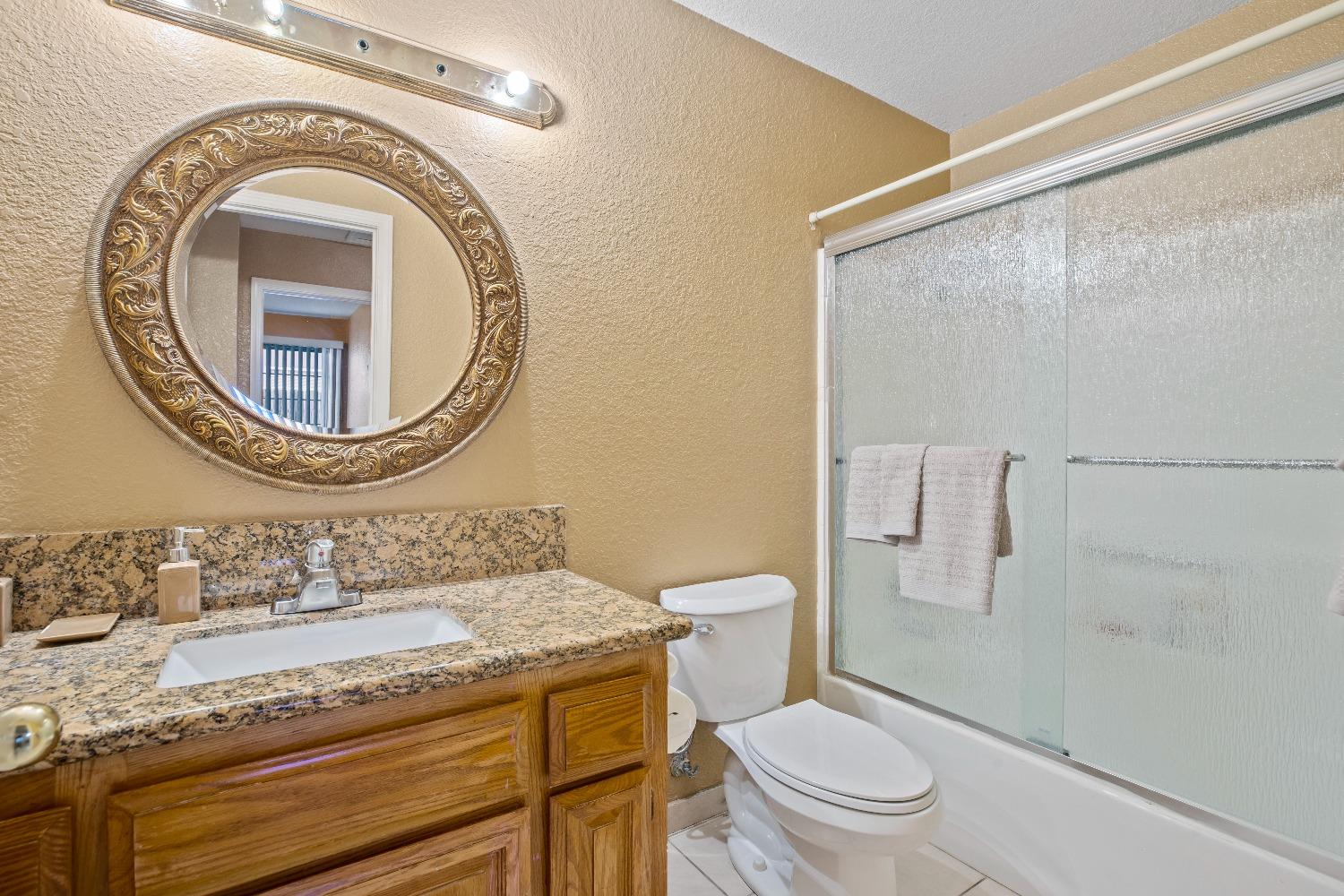 Detail Gallery Image 15 of 26 For 2213 London Cir, Modesto,  CA 95356 - 3 Beds | 2 Baths