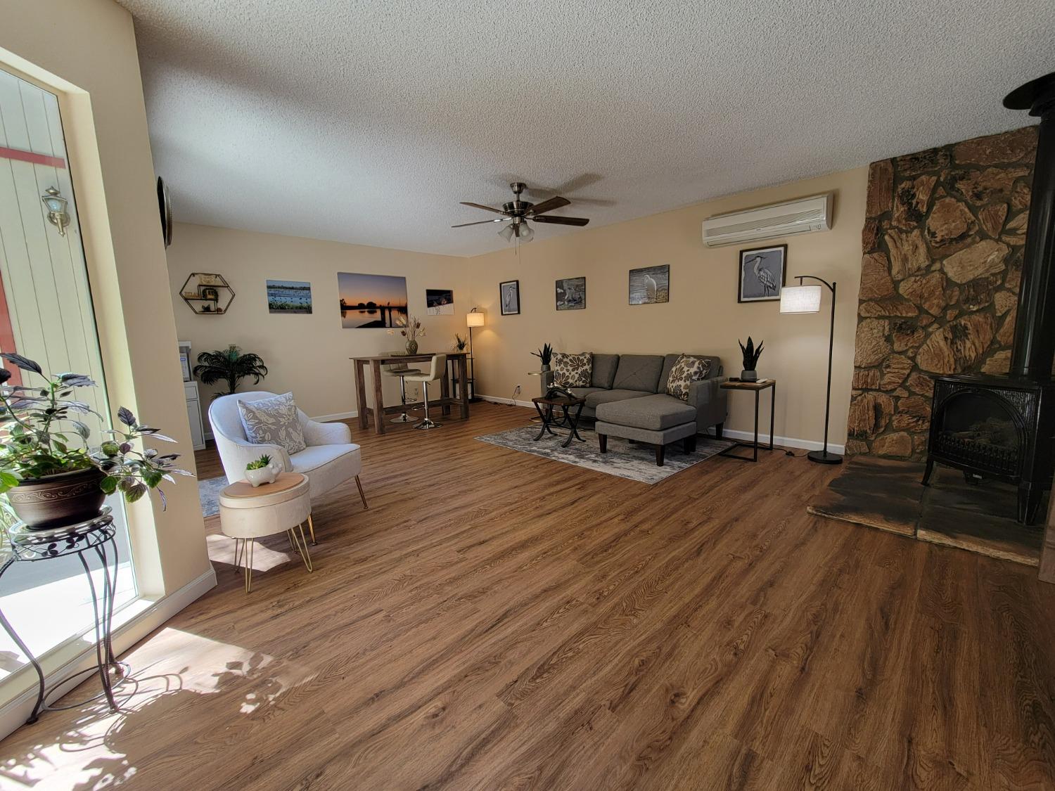 Detail Gallery Image 14 of 28 For 11968 Warbler Way, Penn Valley,  CA 95946 - 2 Beds | 1 Baths