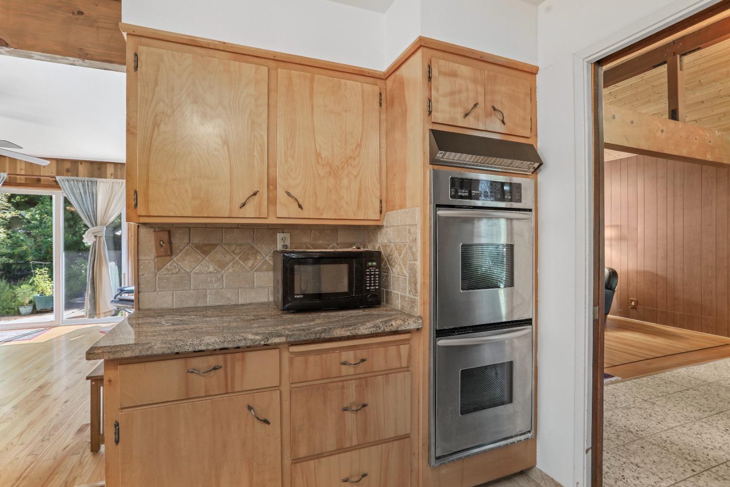 Detail Gallery Image 11 of 39 For 8306 Treasure Ave, Stockton,  CA 95212 - 3 Beds | 2/1 Baths