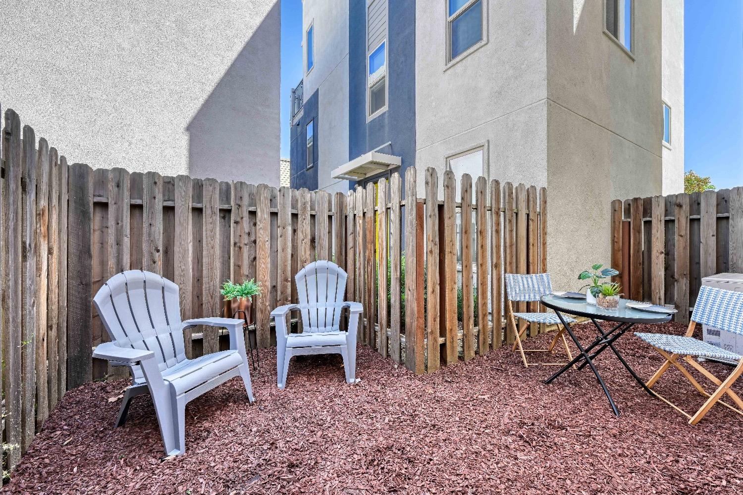 Detail Gallery Image 20 of 24 For 337 Crate Ave, Sacramento,  CA 95818 - 2 Beds | 2/1 Baths