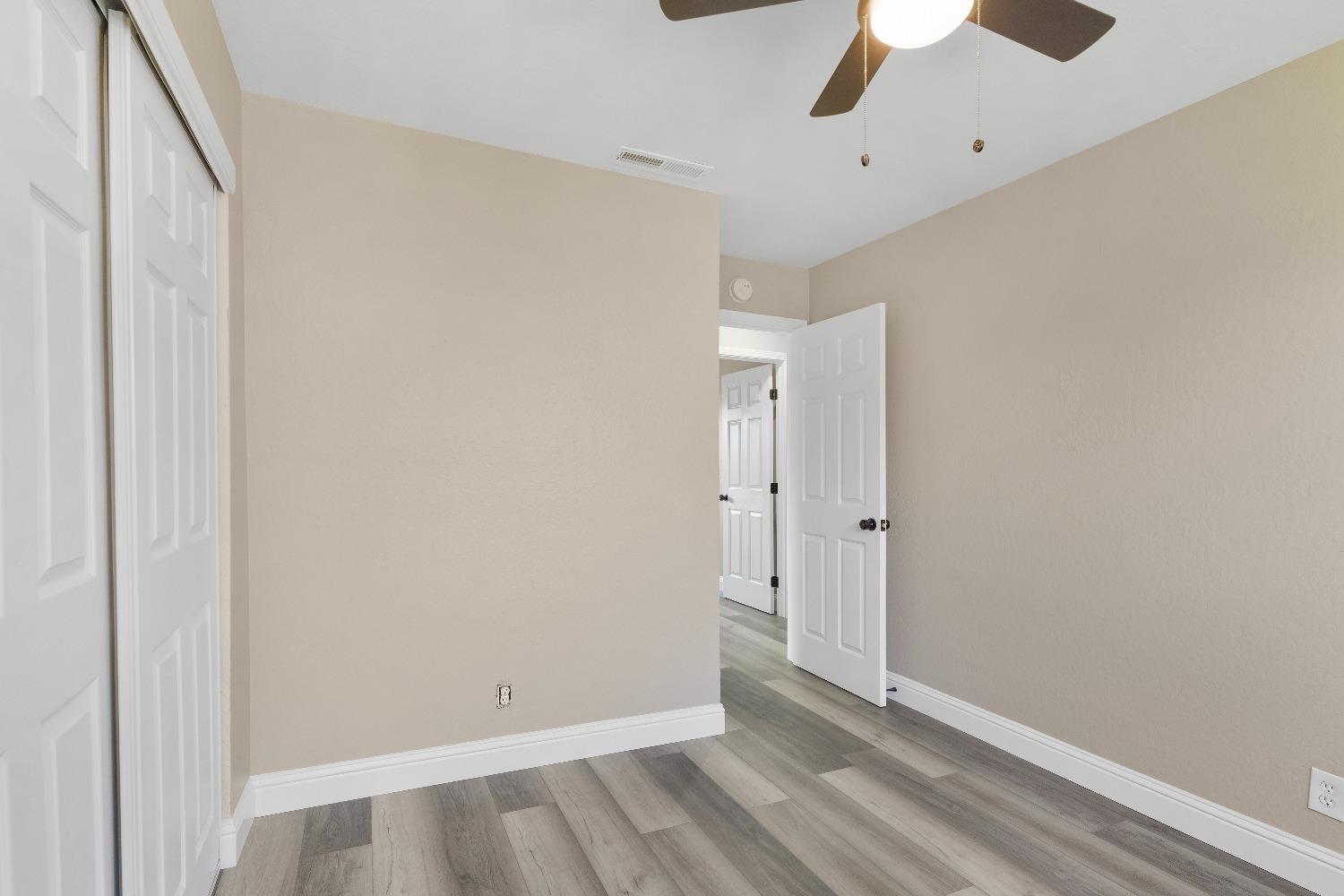 Detail Gallery Image 23 of 41 For 5540 Tangerine Ave, Sacramento,  CA 95823 - 4 Beds | 2 Baths