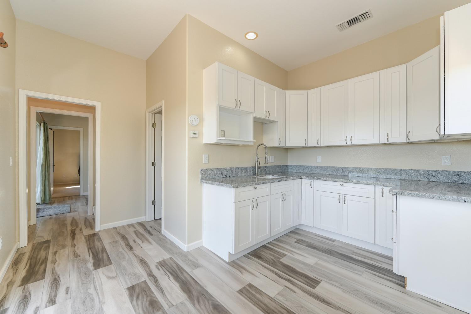 Detail Gallery Image 32 of 51 For 23380 Barnes Ln, Colfax,  CA 95713 - 2 Beds | 2/1 Baths