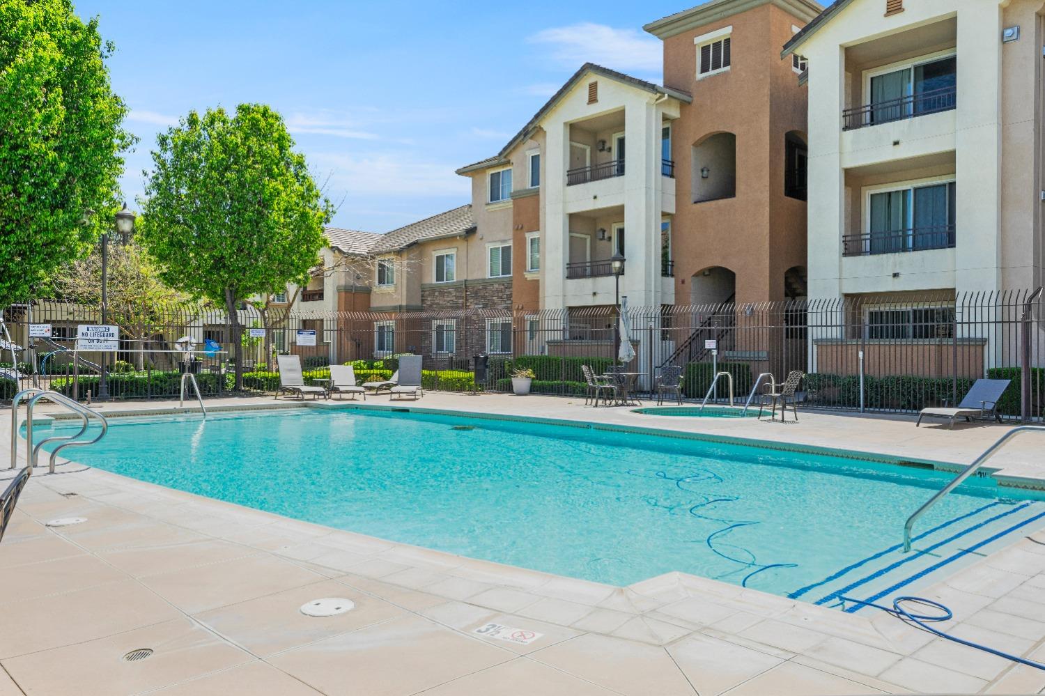 Detail Gallery Image 27 of 27 For 1360 Shady Ln #213,  Turlock,  CA 95382 - 2 Beds | 2 Baths