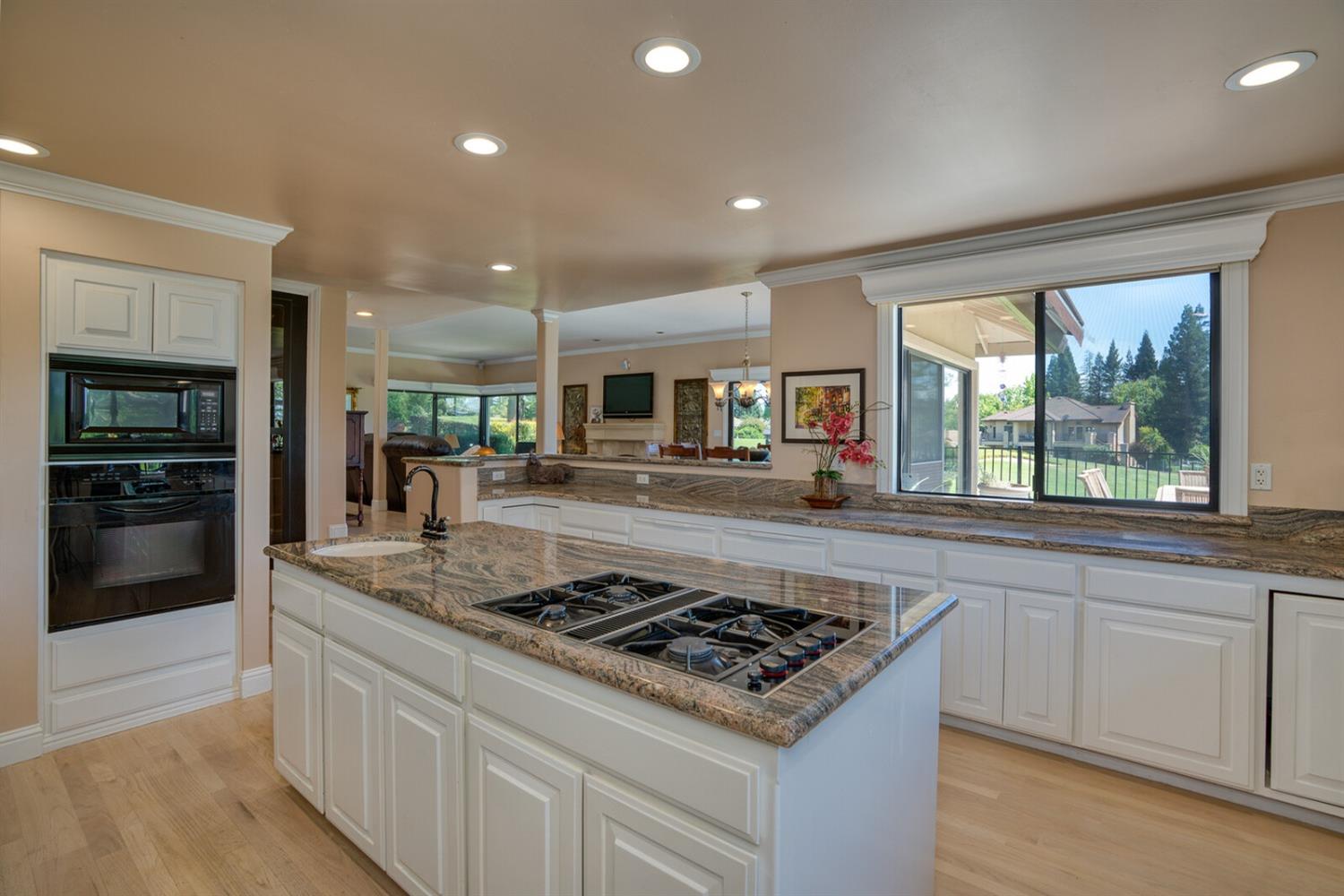 Detail Gallery Image 19 of 55 For 14707 Guadalupe Dr, Rancho Murieta,  CA 95683 - 3 Beds | 3/1 Baths