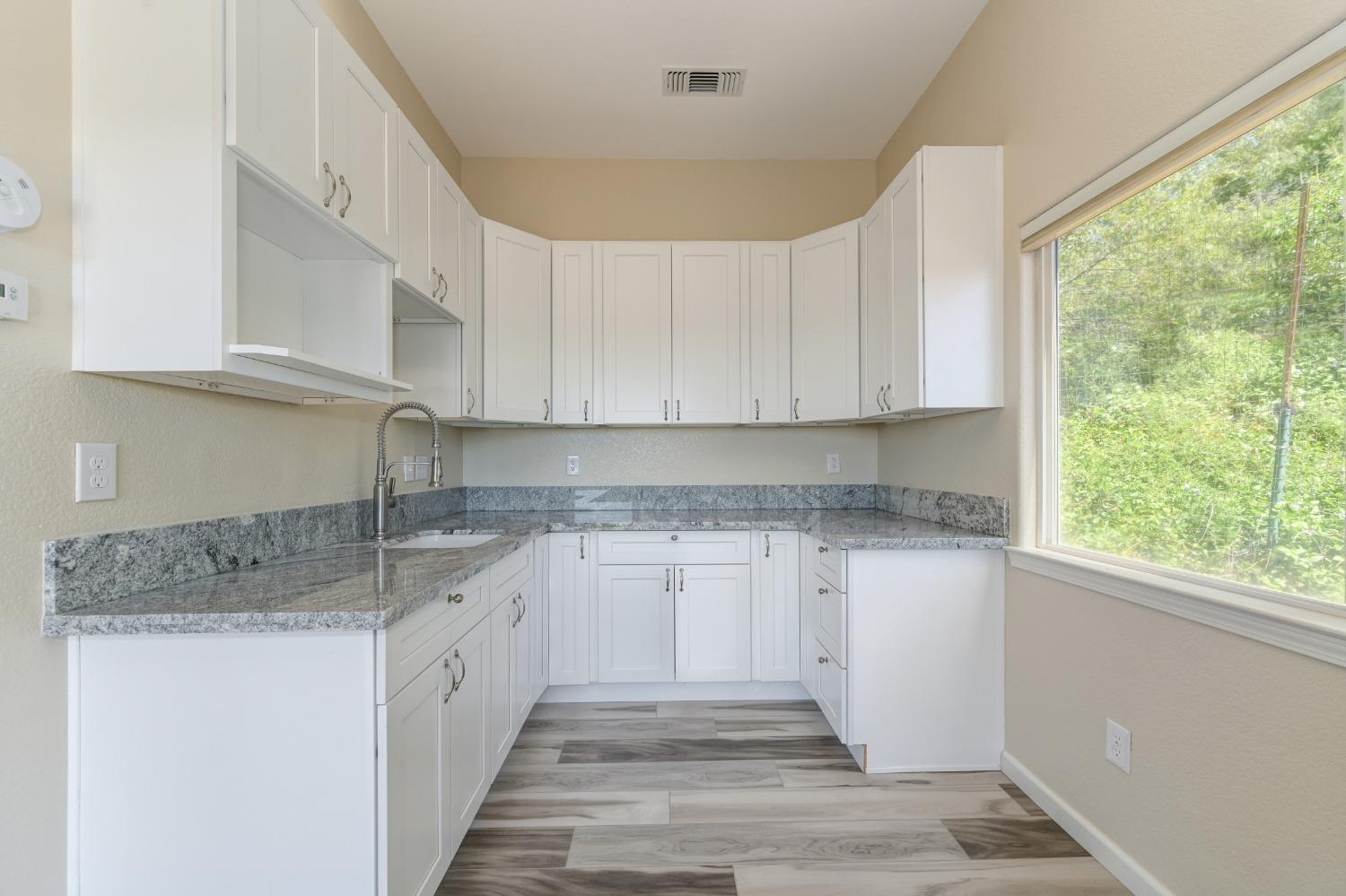 Detail Gallery Image 33 of 51 For 23380 Barnes Ln, Colfax,  CA 95713 - 2 Beds | 2/1 Baths