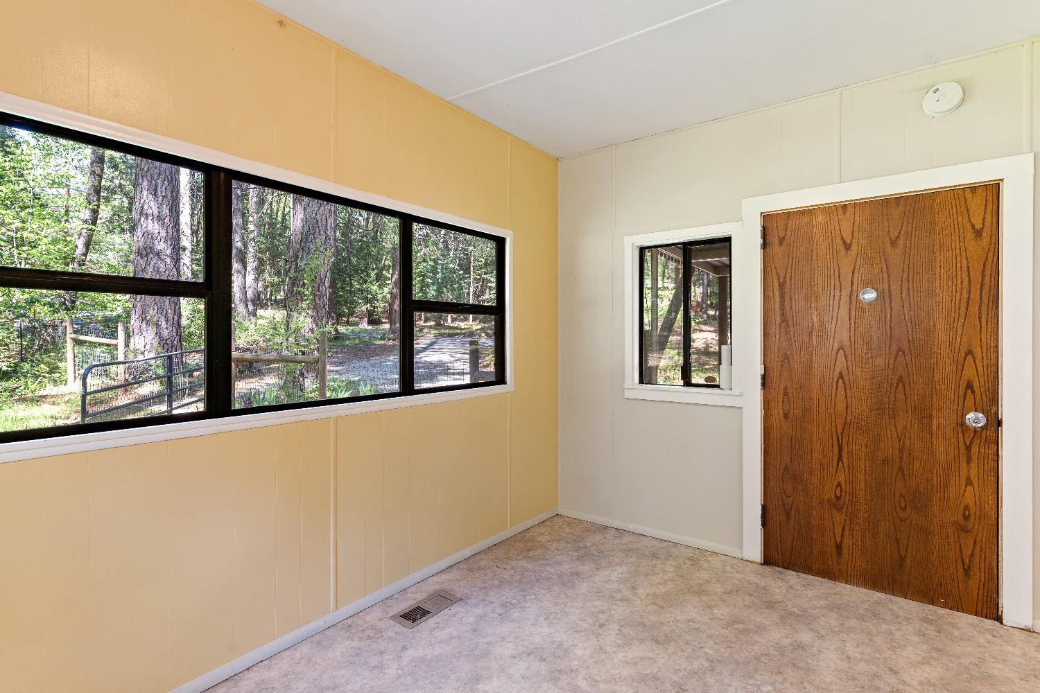Detail Gallery Image 36 of 72 For 12428 Dobbins Dr., Nevada City,  CA 95959 - 1 Beds | 1 Baths