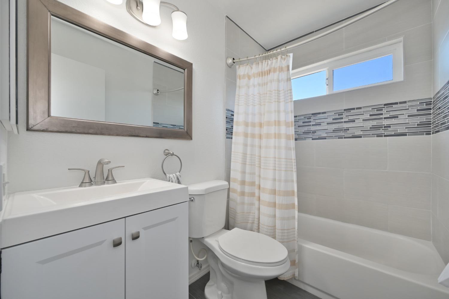 Detail Gallery Image 28 of 58 For 7612 La Tour Dr, Antelope,  CA 95843 - 3 Beds | 2 Baths