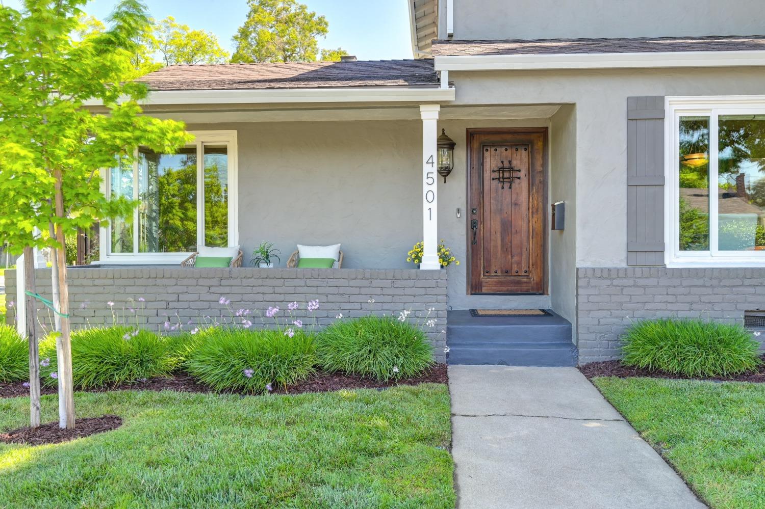 Detail Gallery Image 3 of 65 For 4501 Brand Way, Sacramento,  CA 95819 - 3 Beds | 2 Baths