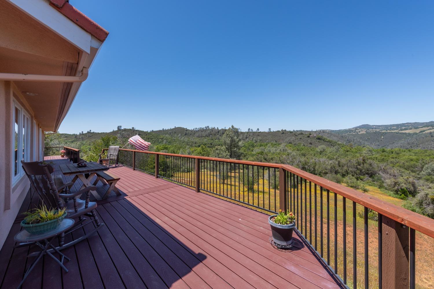 Detail Gallery Image 38 of 52 For 707 Kanaka Valley Rd, Rescue,  CA 95672 - 2 Beds | 2/1 Baths