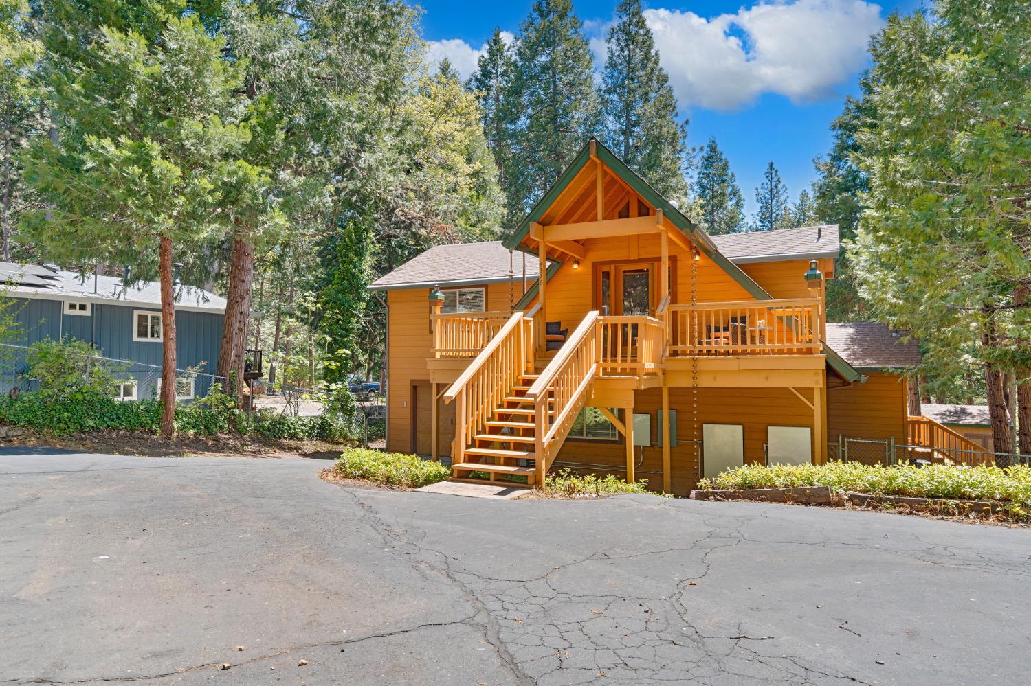 Detail Gallery Image 2 of 65 For 5378 Robert Rd, Pollock Pines,  CA 95726 - 3 Beds | 2 Baths