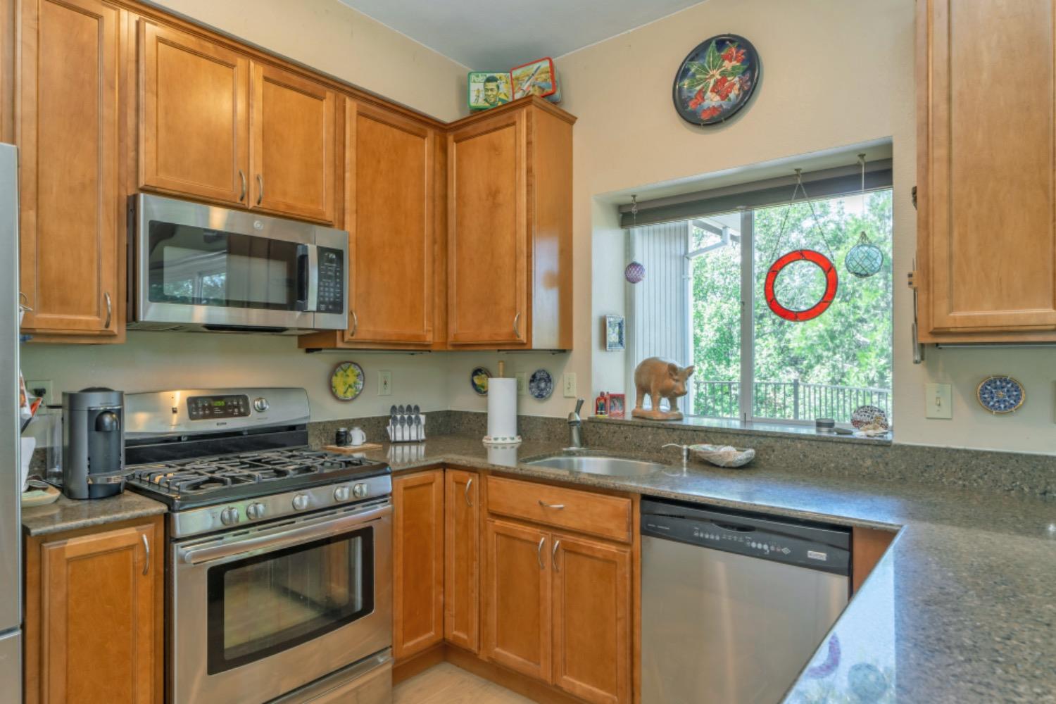 Detail Gallery Image 18 of 34 For 3166 Benham Ct, Placerville,  CA 95667 - 3 Beds | 2 Baths