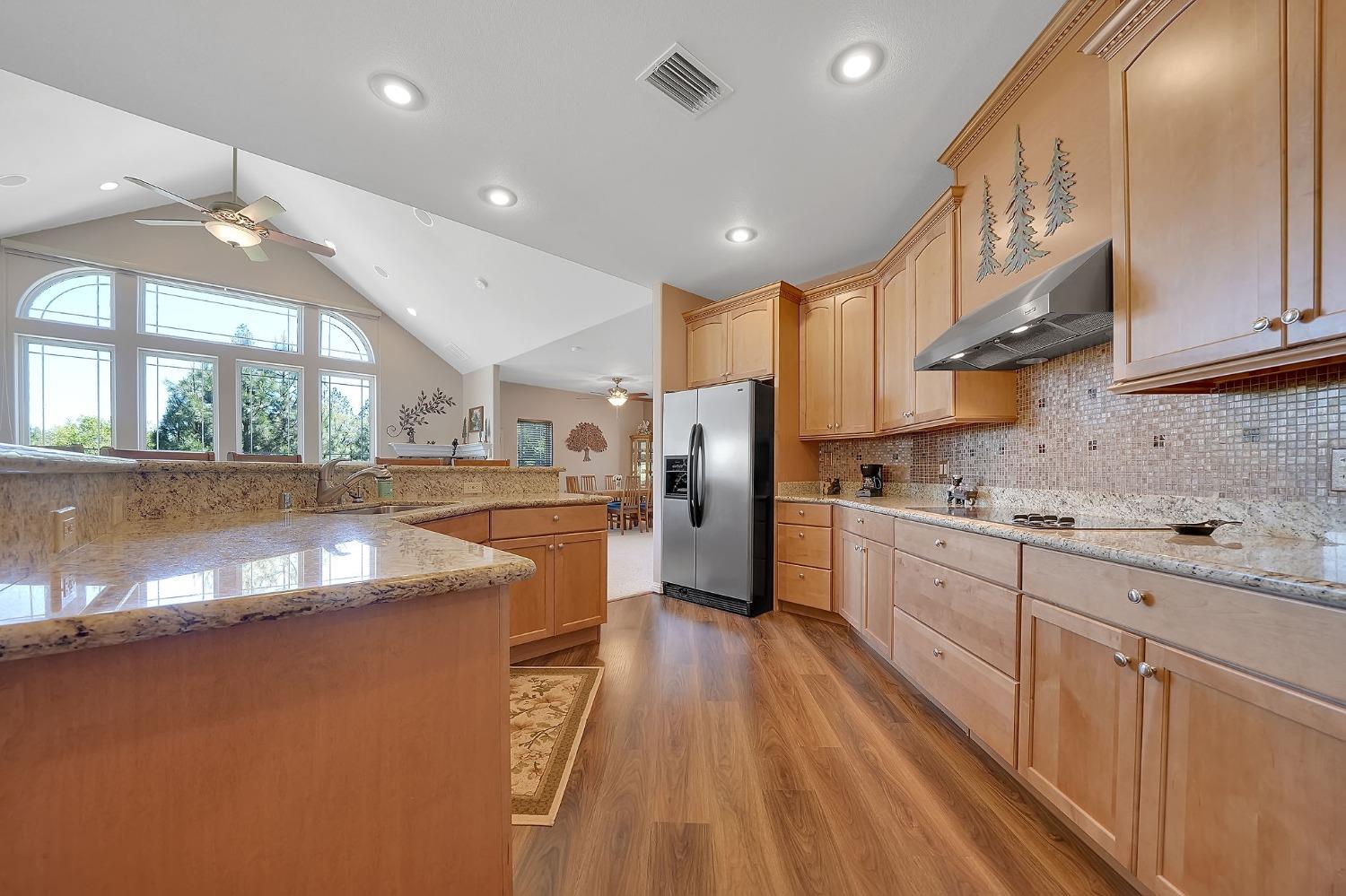 Detail Gallery Image 32 of 83 For 13650 Elderberry Dr, Pine Grove,  CA 95665 - 3 Beds | 2 Baths