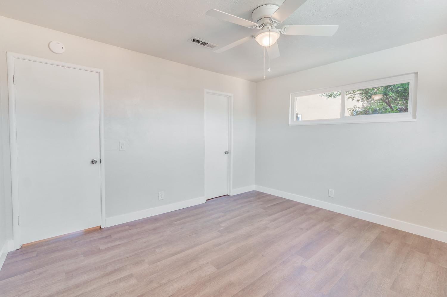 Detail Gallery Image 26 of 54 For 1007 W J St, Los Banos,  CA 93635 - 3 Beds | 2 Baths