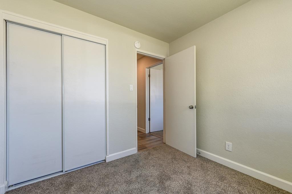 Detail Gallery Image 19 of 26 For 4120 Stephen Dr, North Highlands,  CA 95660 - 3 Beds | 1 Baths