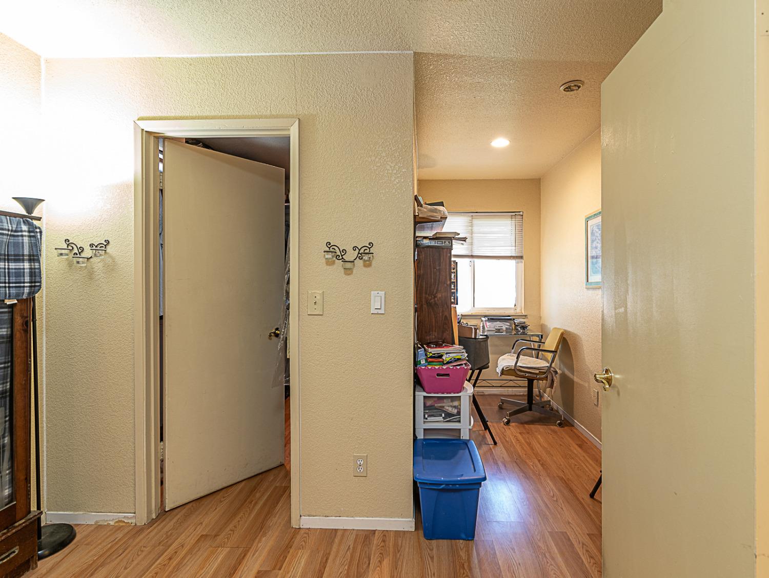 Detail Gallery Image 21 of 40 For 12109 Washburn Ave, Waterford,  CA 95386 - 3 Beds | 2 Baths
