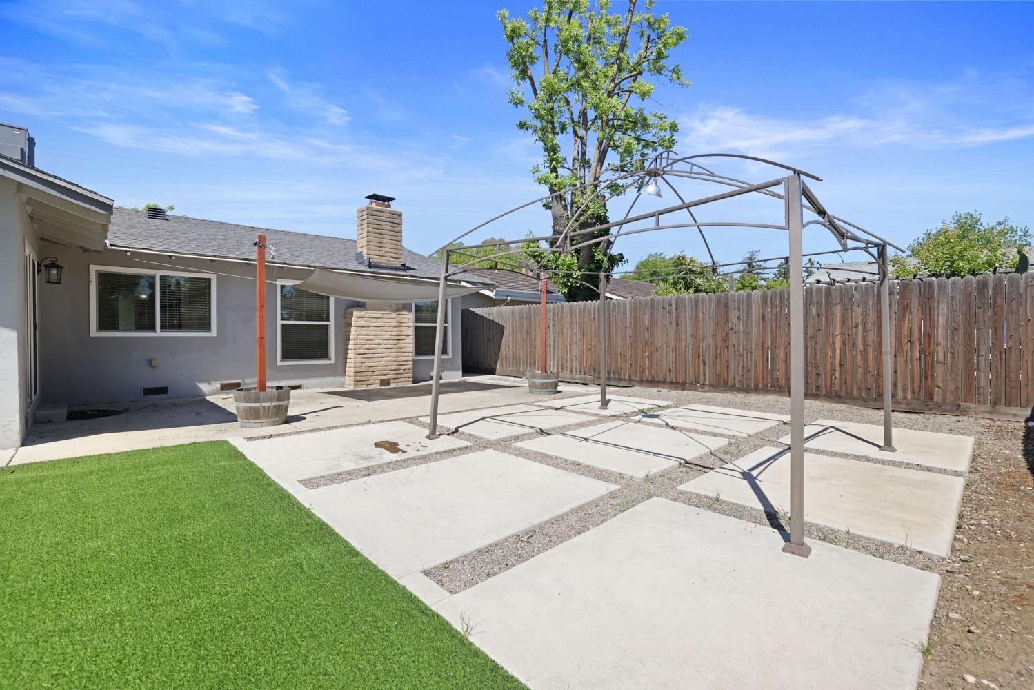Detail Gallery Image 35 of 36 For 1126 Aberdeen Ave, Stockton,  CA 95209 - 3 Beds | 2 Baths