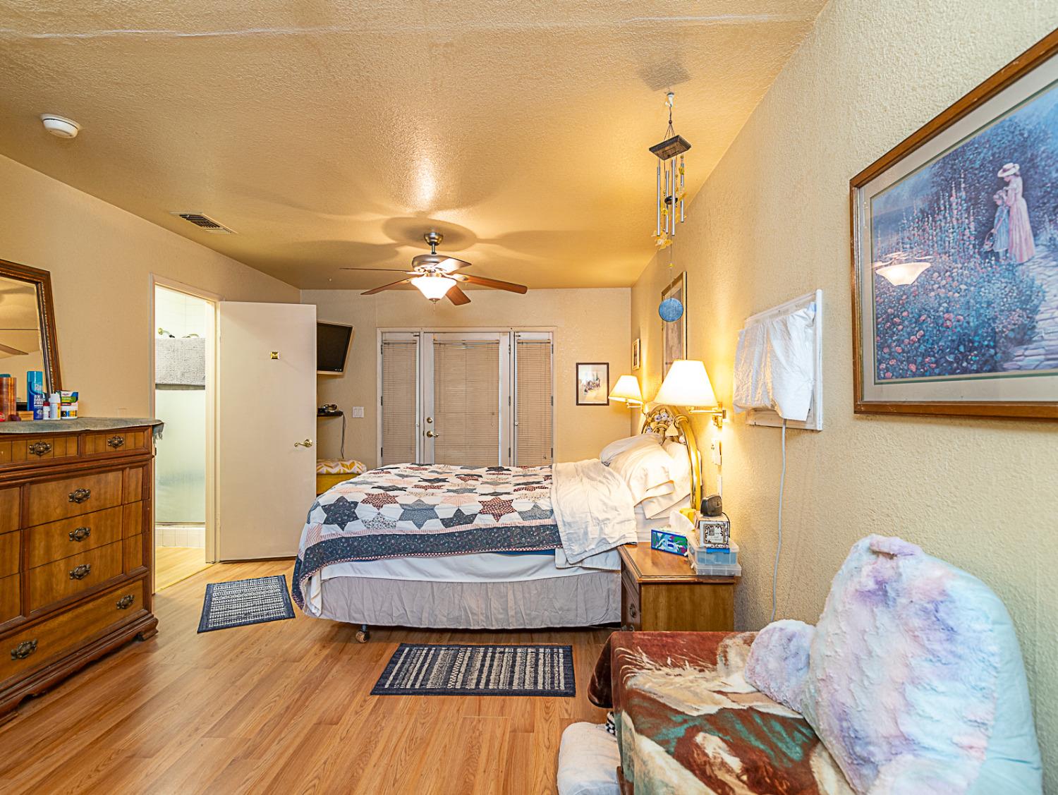 Detail Gallery Image 18 of 40 For 12109 Washburn Ave, Waterford,  CA 95386 - 3 Beds | 2 Baths