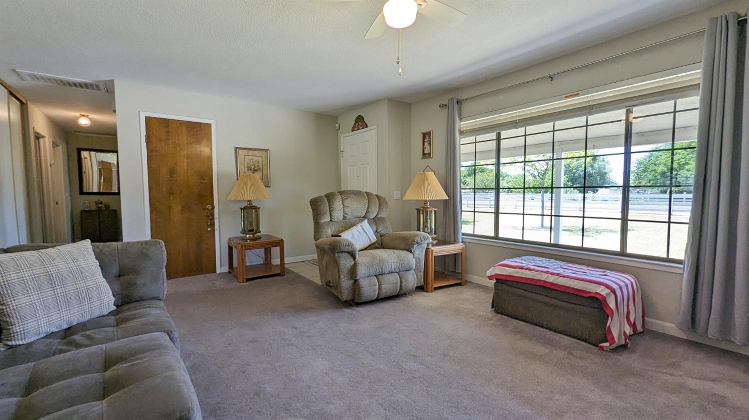 Detail Gallery Image 17 of 61 For 734 E Frisbee Ln, French Camp,  CA 95231 - 3 Beds | 2 Baths