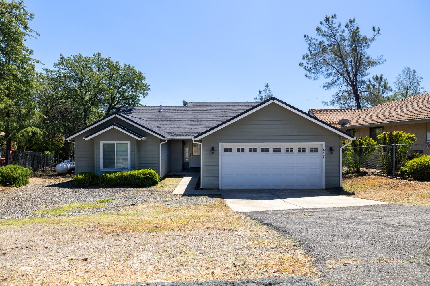 Detail Gallery Image 1 of 59 For 6427 Jack Hill Drive, Oroville,  CA 95966 - 3 Beds | 2 Baths