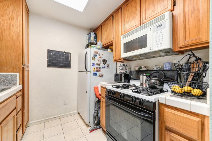 Detail Gallery Image 14 of 24 For 8020 Walerga Rd #1117,  Antelope,  CA 95843 - 2 Beds | 2 Baths
