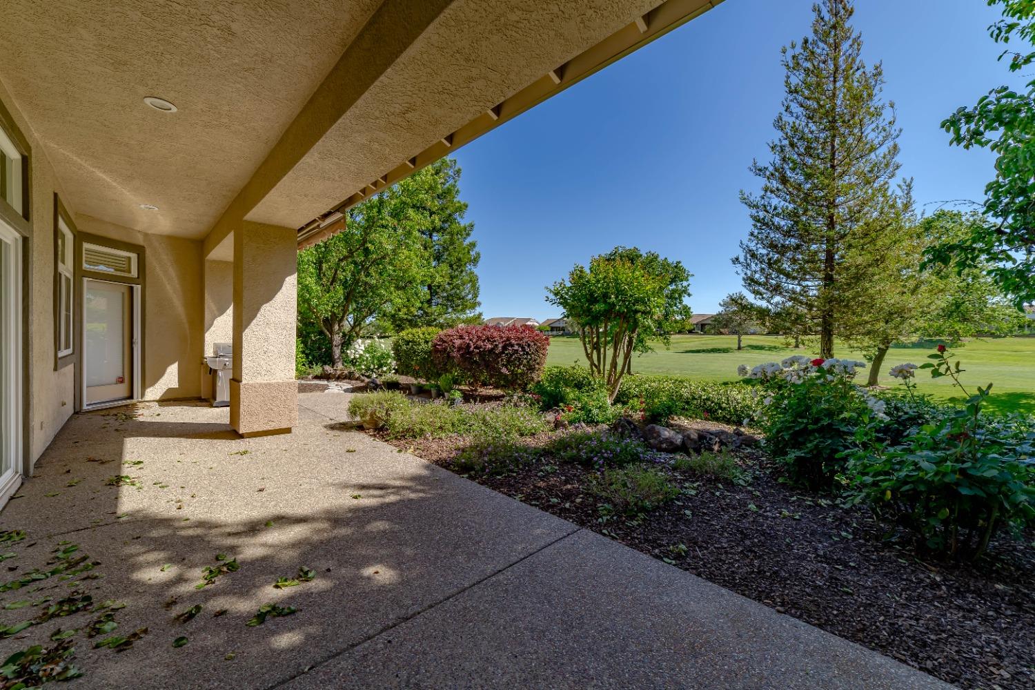 Detail Gallery Image 36 of 43 For 8124 Stagecoach Cir, Roseville,  CA 95747 - 3 Beds | 2/1 Baths