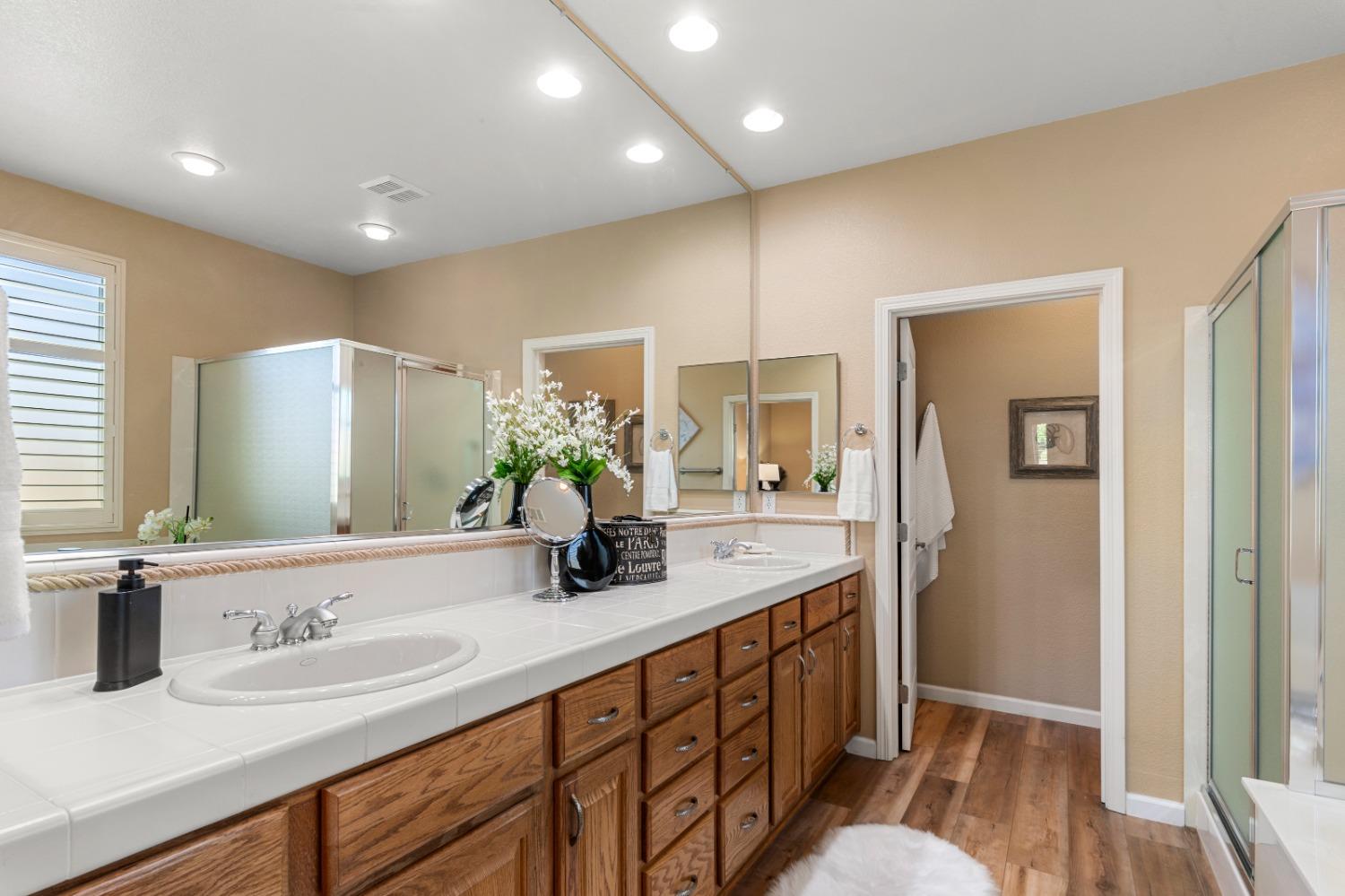 Detail Gallery Image 14 of 42 For 1900 Viola View Ct, Lincoln,  CA 95648 - 3 Beds | 2 Baths