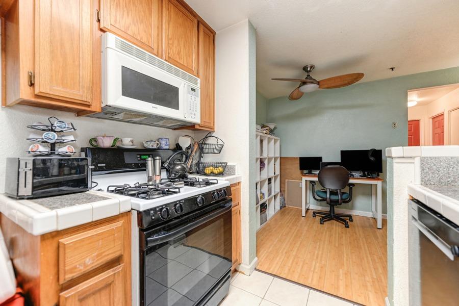 Detail Gallery Image 13 of 24 For 8020 Walerga Rd #1117,  Antelope,  CA 95843 - 2 Beds | 2 Baths
