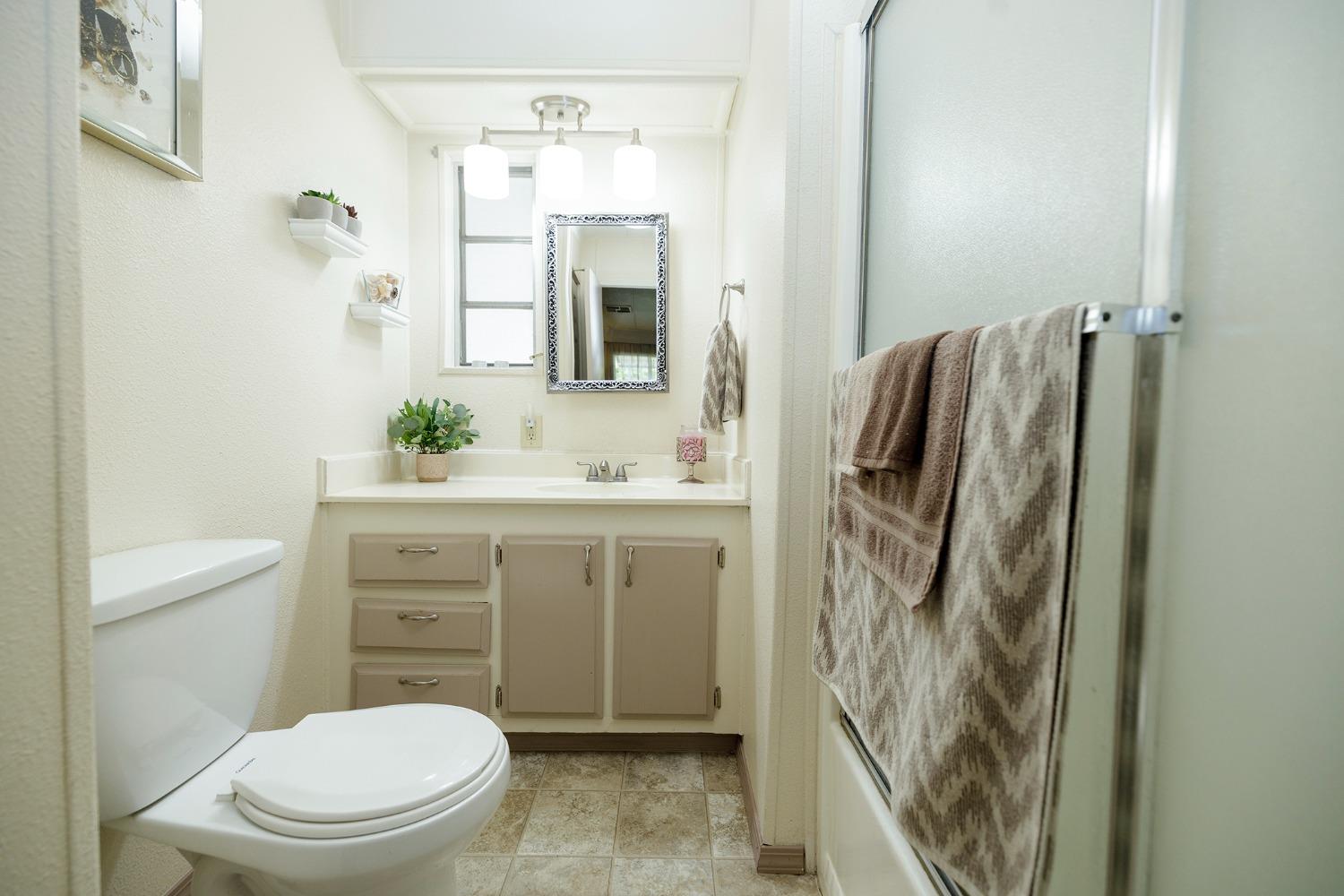 Detail Gallery Image 30 of 41 For 3904 Moana Way 24, Modesto,  CA 95355 - 2 Beds | 2 Baths
