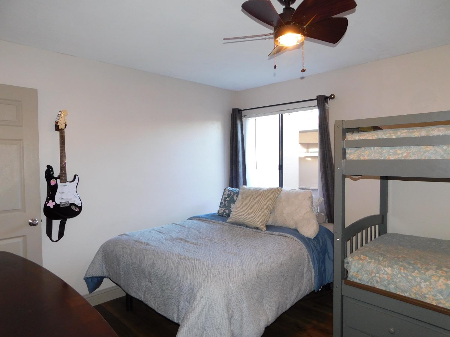 Detail Gallery Image 7 of 29 For 3768 W Benjamin Holt Dr #7,  Stockton,  CA 95219 - 1 Beds | 1 Baths