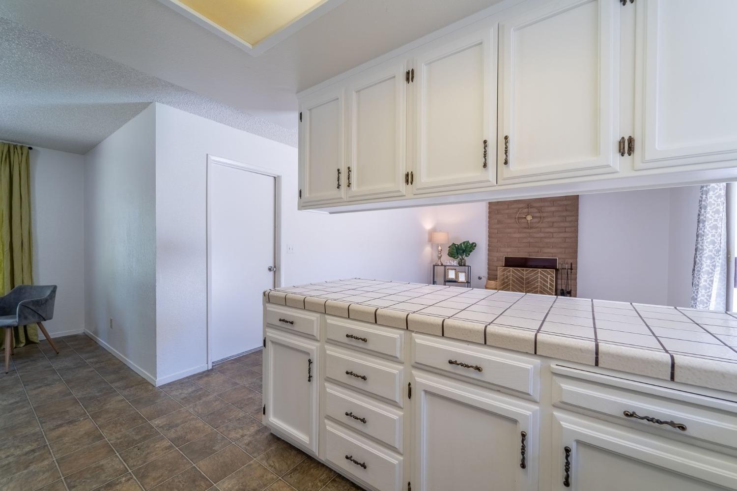 Detail Gallery Image 14 of 31 For 2772 Saratoga Ave, Merced,  CA 95340 - 3 Beds | 2 Baths