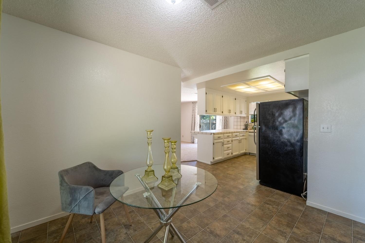 Detail Gallery Image 9 of 31 For 2772 Saratoga Ave, Merced,  CA 95340 - 3 Beds | 2 Baths