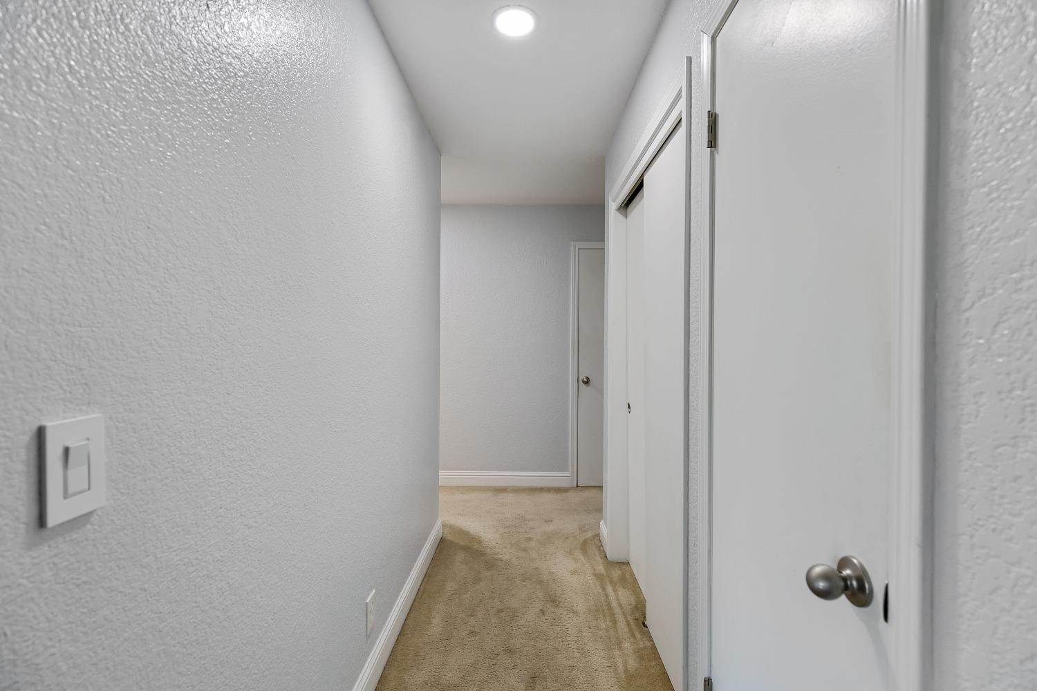 Detail Gallery Image 24 of 46 For 2344 Canyon Creek Dr, Stockton,  CA 95207 - 3 Beds | 2 Baths
