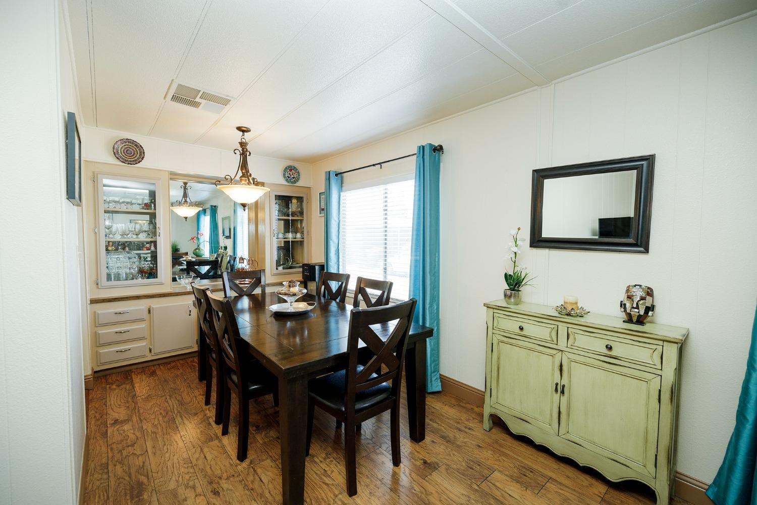 Detail Gallery Image 11 of 41 For 3904 Moana Way 24, Modesto,  CA 95355 - 2 Beds | 2 Baths