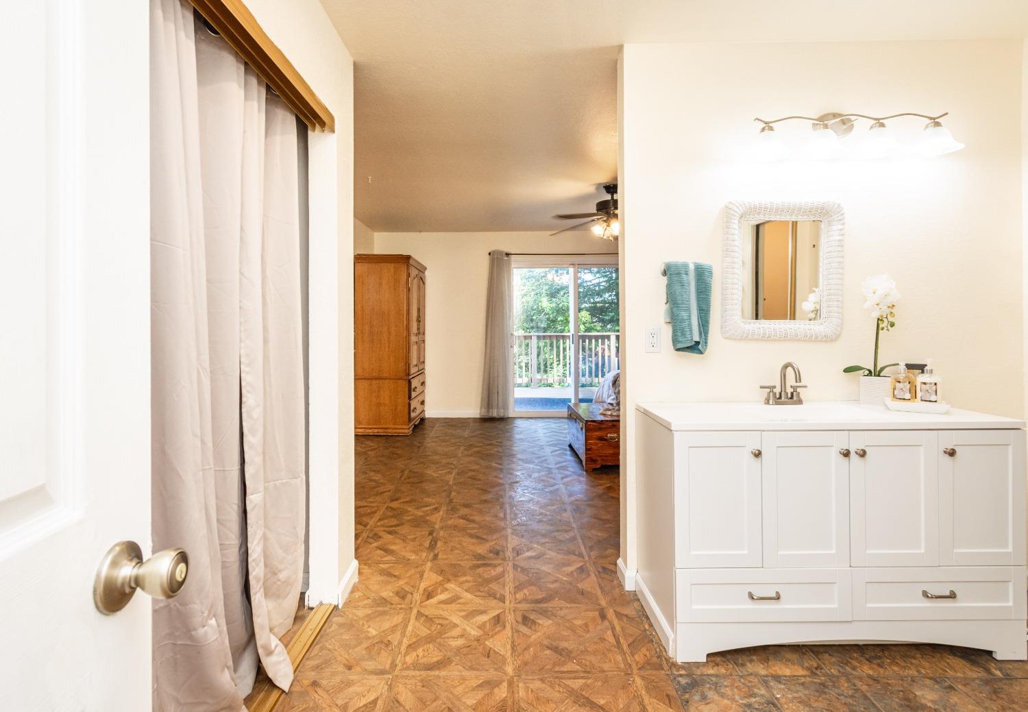 Detail Gallery Image 16 of 39 For 4607 Hillwood Dr, Shingle Springs,  CA 95682 - 3 Beds | 2 Baths