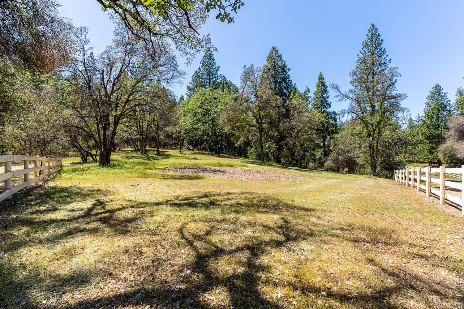 Detail Gallery Image 1 of 17 For 13096 Thoroughbred Loop, Grass Valley,  CA 95949 - – Beds | – Baths