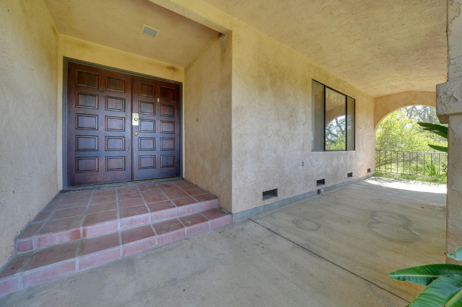 Detail Gallery Image 2 of 91 For 6340 Bergsma Ln, Valley Springs,  CA 95252 - 5 Beds | 2/1 Baths