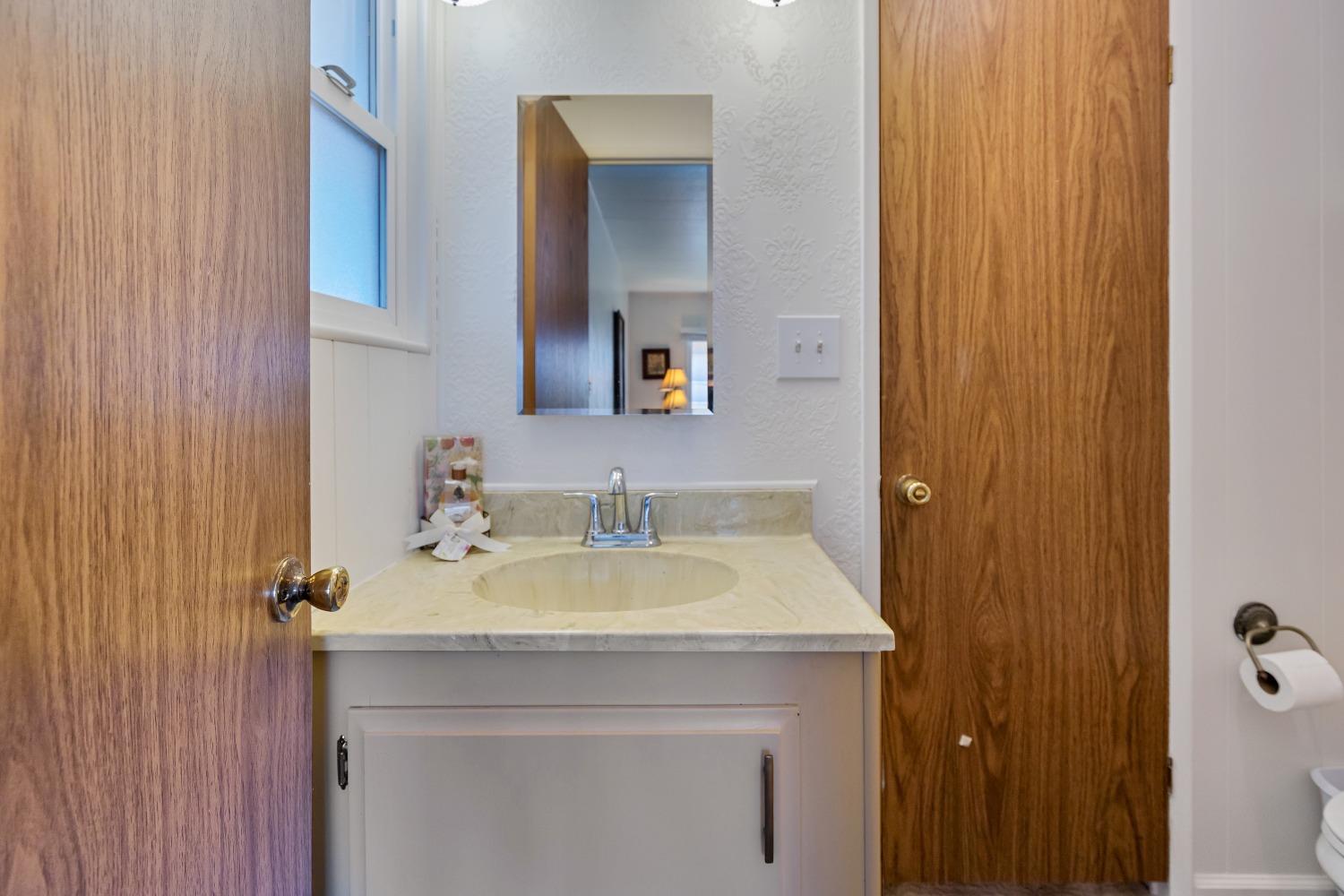 Detail Gallery Image 25 of 39 For 1830 E Yosemite Ave 2, Manteca,  CA 95336 - 2 Beds | 2 Baths