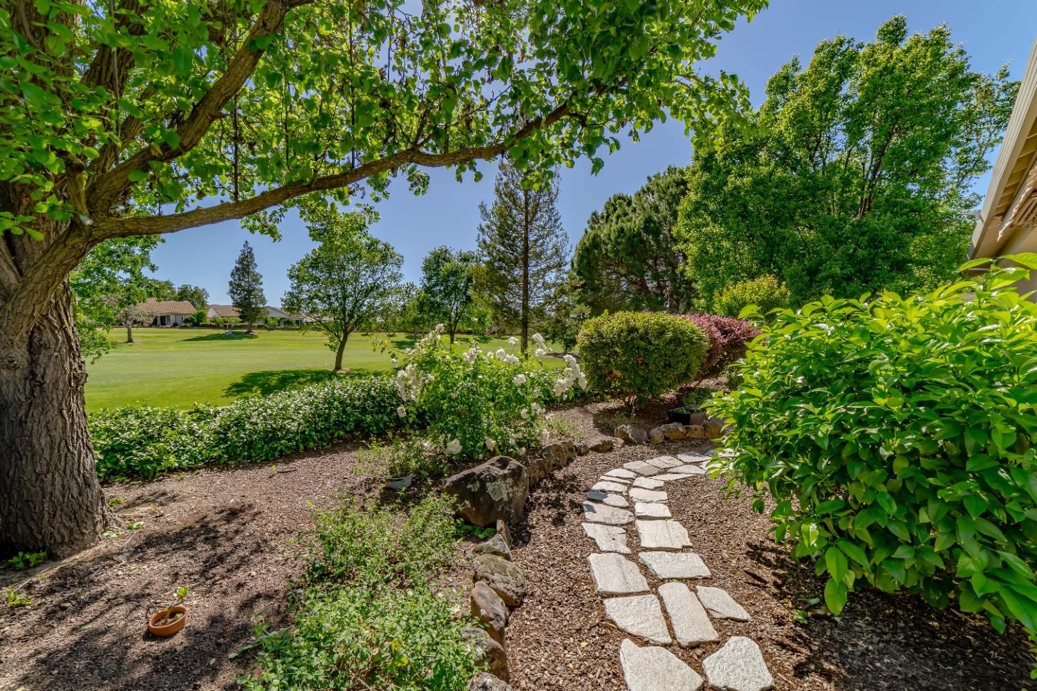 Detail Gallery Image 41 of 43 For 8124 Stagecoach Cir, Roseville,  CA 95747 - 3 Beds | 2/1 Baths