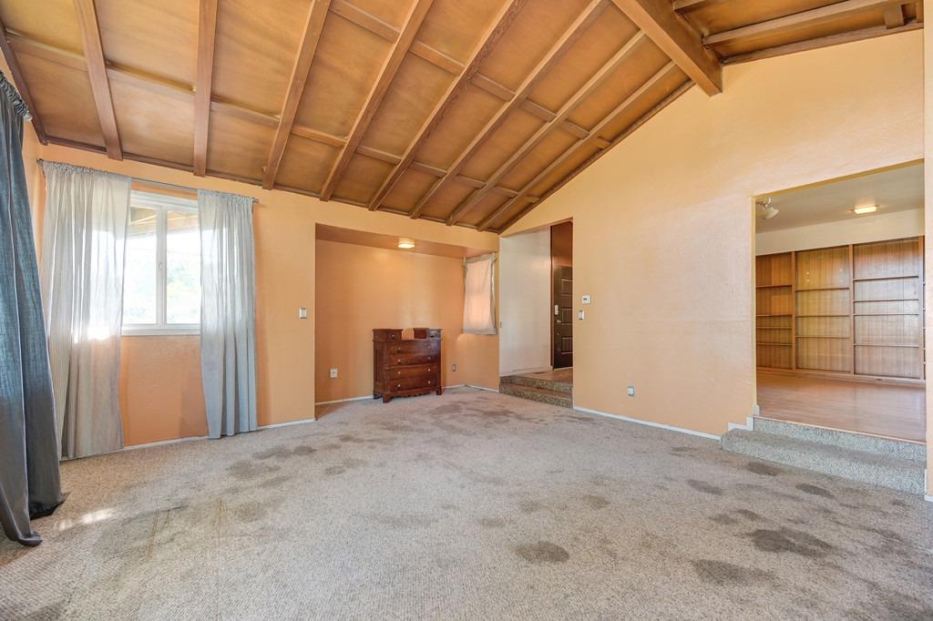 Detail Gallery Image 14 of 68 For 8911 Central Ave, Orangevale,  CA 95662 - 2 Beds | 2/1 Baths