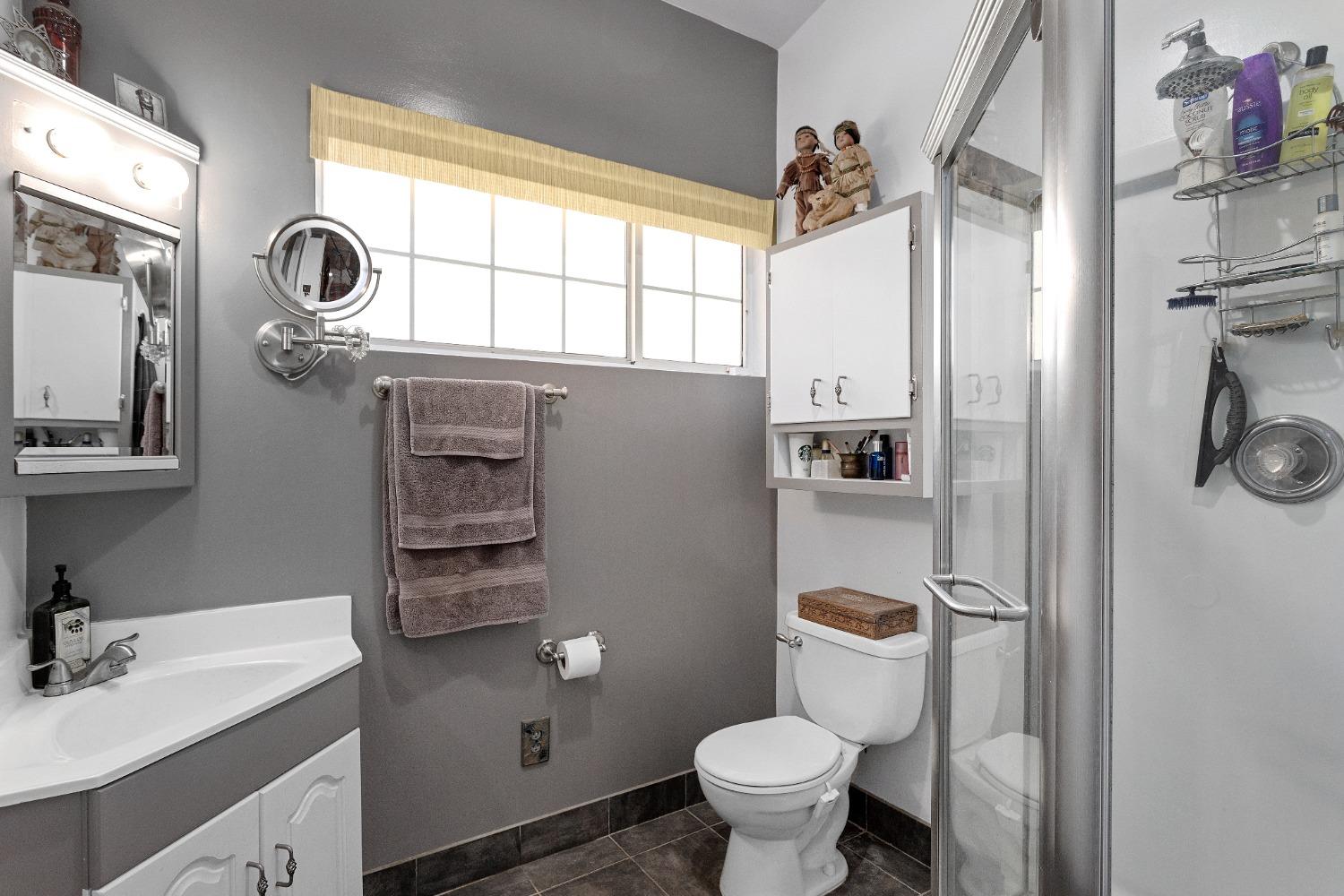 Detail Gallery Image 11 of 40 For 1281 Dog Bar Rd, Colfax,  CA 95713 - 2 Beds | 2 Baths