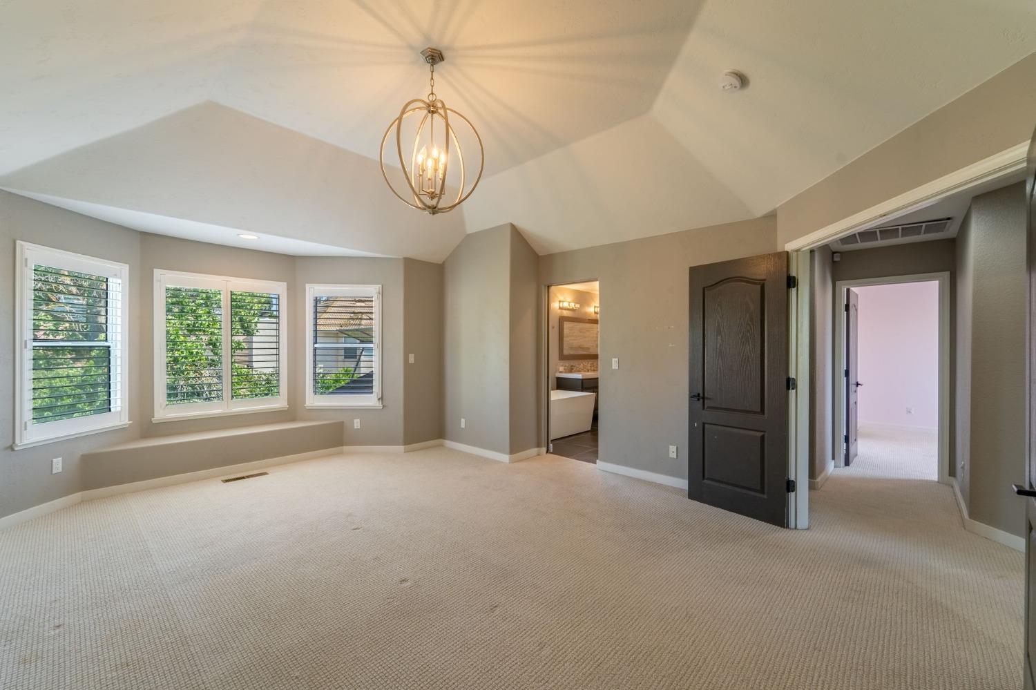 Detail Gallery Image 20 of 31 For 2570 Hogan Dr, Turlock,  CA 95382 - 4 Beds | 2/1 Baths
