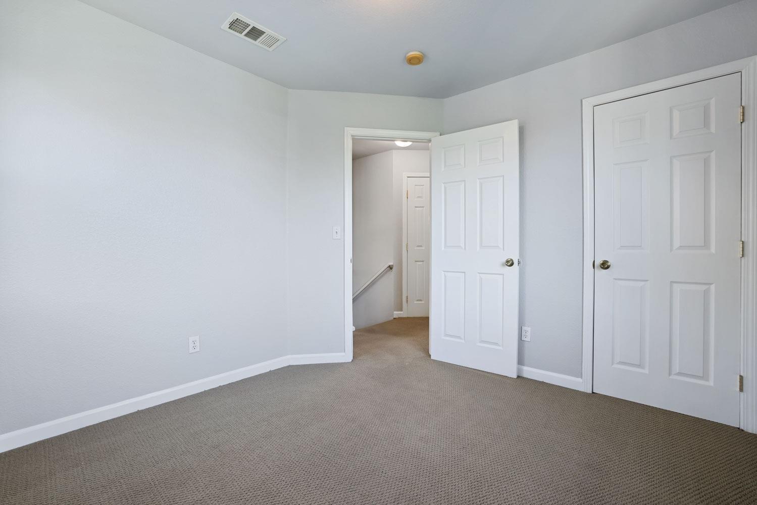 Detail Gallery Image 18 of 34 For 118 S Sierra Nevada St, Stockton,  CA 95205 - 3 Beds | 2/1 Baths