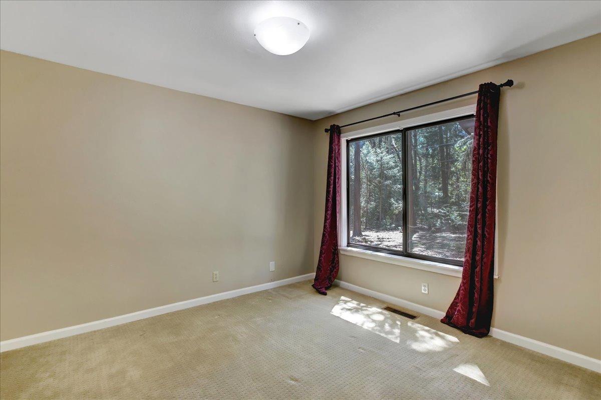Detail Gallery Image 45 of 99 For 12392 Hillcrest Dr, Nevada City,  CA 95959 - 4 Beds | 2/1 Baths