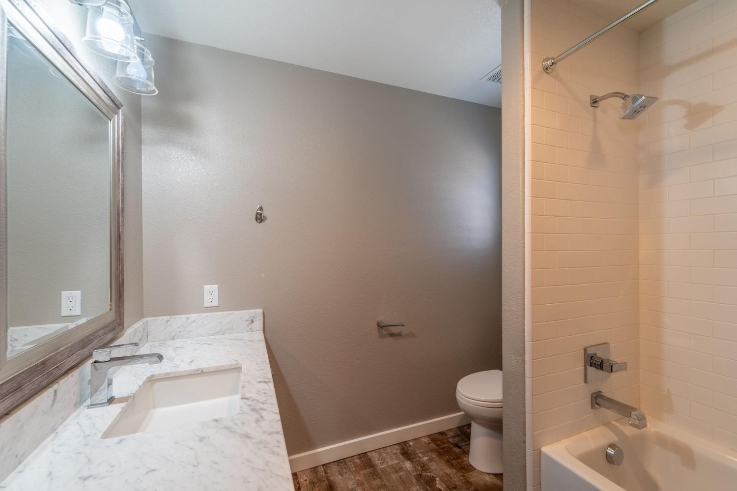 Detail Gallery Image 29 of 31 For 2570 Hogan Dr, Turlock,  CA 95382 - 4 Beds | 2/1 Baths
