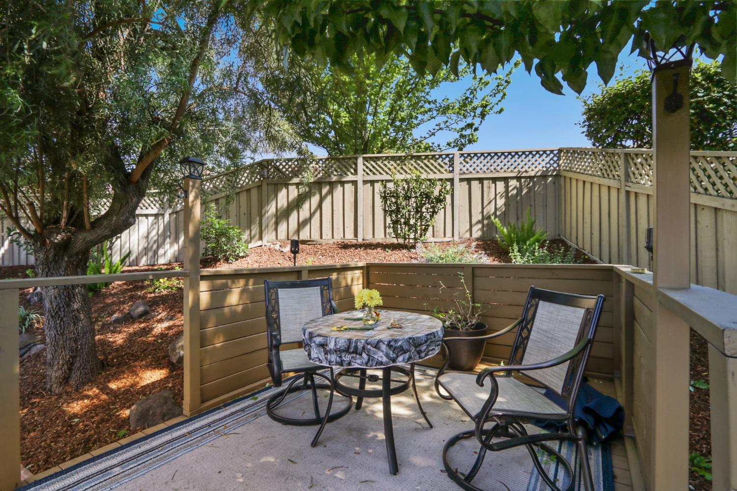 Detail Gallery Image 47 of 54 For 1308 Picket Fence Ln, Lincoln,  CA 95648 - 2 Beds | 2 Baths