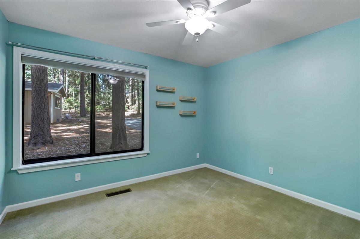 Detail Gallery Image 37 of 99 For 12392 Hillcrest Dr, Nevada City,  CA 95959 - 4 Beds | 2/1 Baths