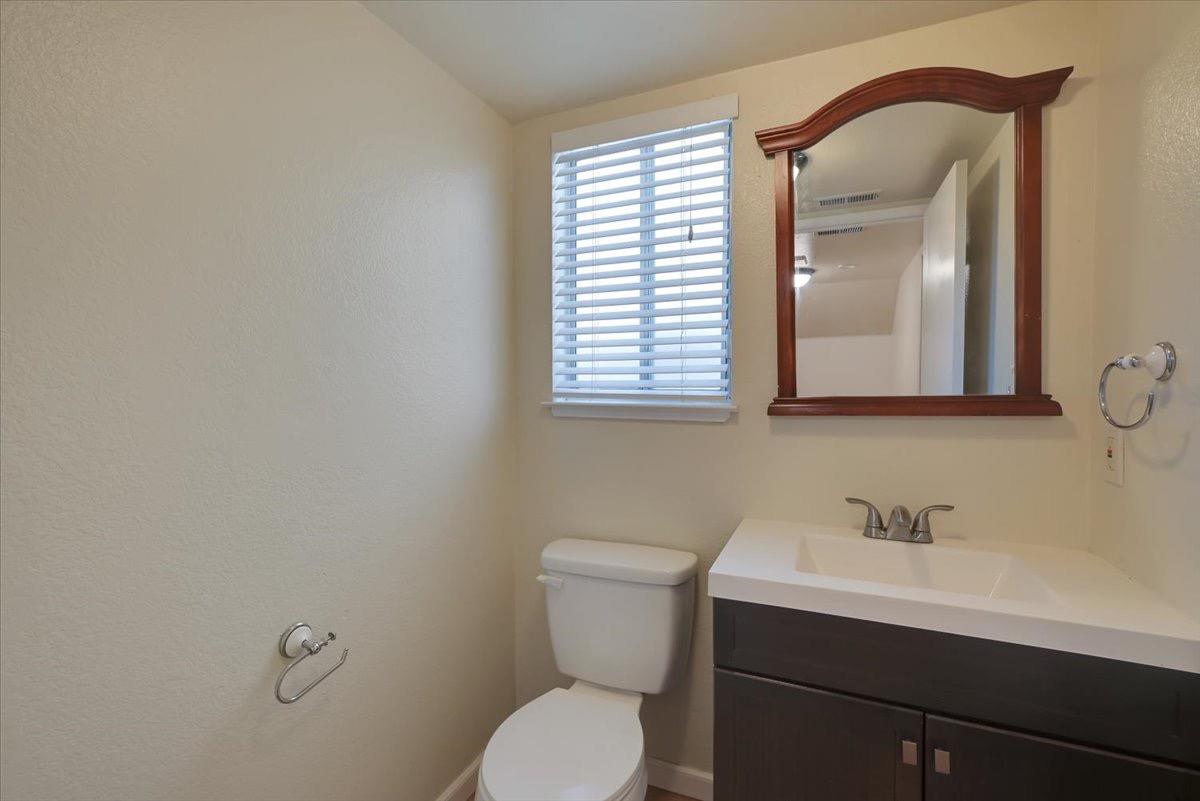 Detail Gallery Image 34 of 78 For 32 Glenshire Ln, Chico,  CA 95973 - 0 Beds | 2/1 Baths